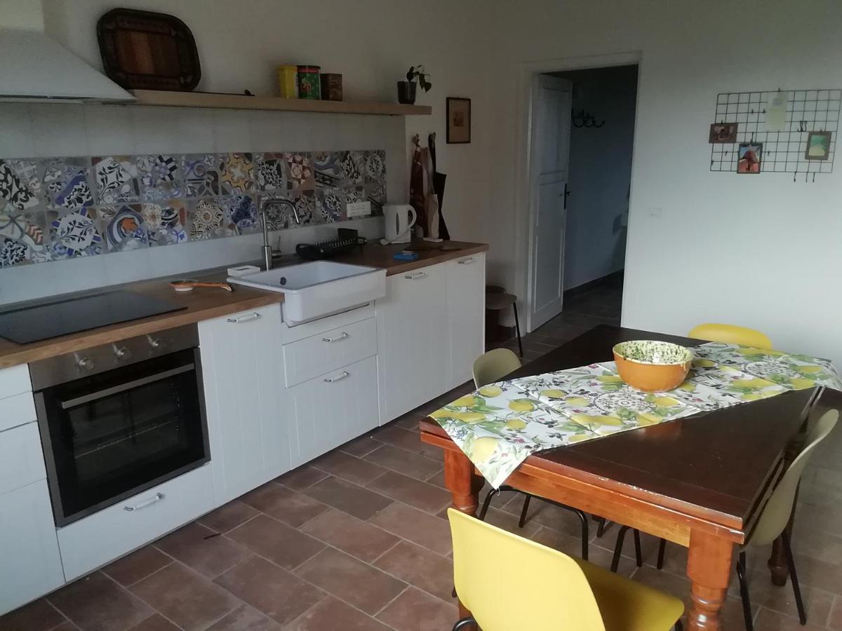 Agriturismo Fattoria Le Caprine Gambassi Terme Dış mekan fotoğraf